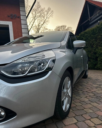 Renault Clio cena 32500 przebieg: 133064, rok produkcji 2015 z Tczew małe 211